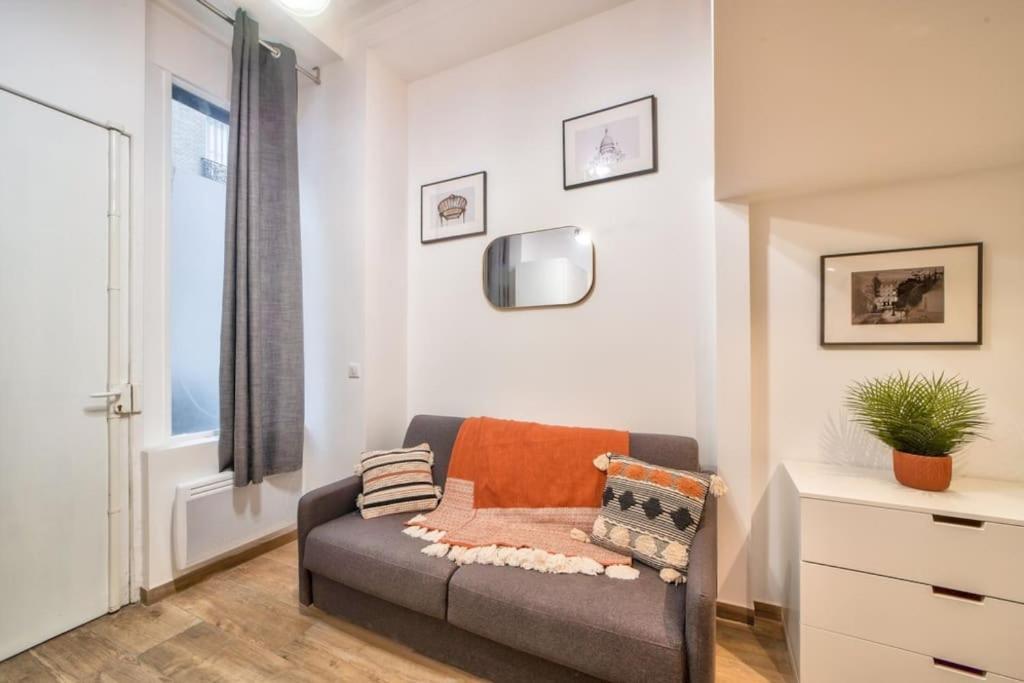 Bel Appartement Au Coeur De Montmartre Párizs Kültér fotó