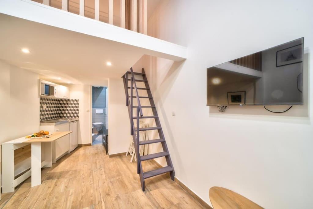 Bel Appartement Au Coeur De Montmartre Párizs Kültér fotó
